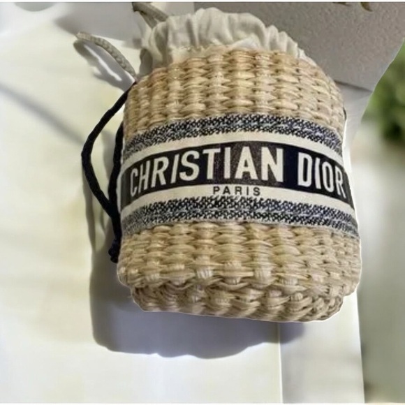 New in Dior Box, Christian Dior Small Bucket Raffia Crossbody - Picture 3 of 6